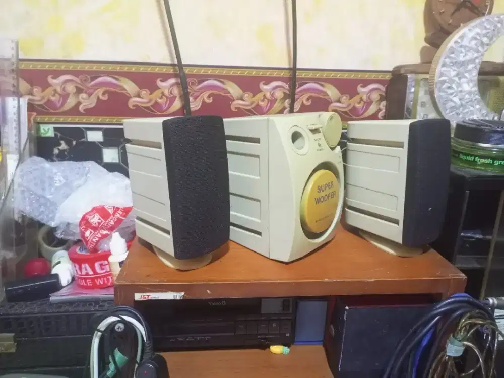 Speaker komputer 2.1