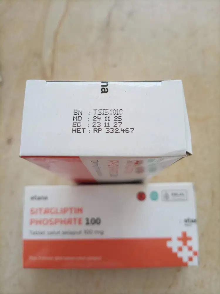 SITAGLIPTIN 100 mg, 1 box isi 3strip (1strip = 10 kaplet)