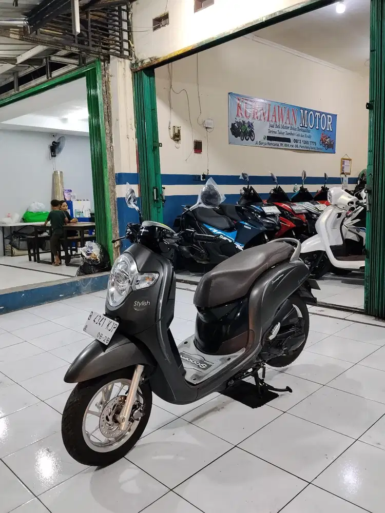 JUAL HONDA SCOOPY STYLIST 2018 SURAT LENGKAP