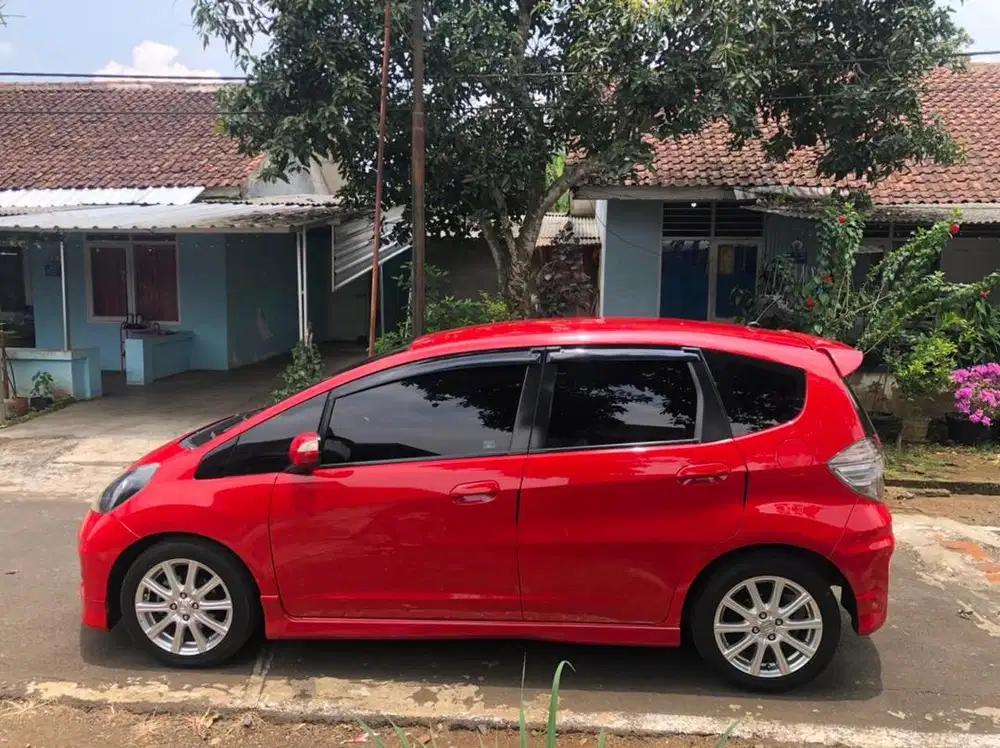Honda Jazz Rs AT 2013 Merah