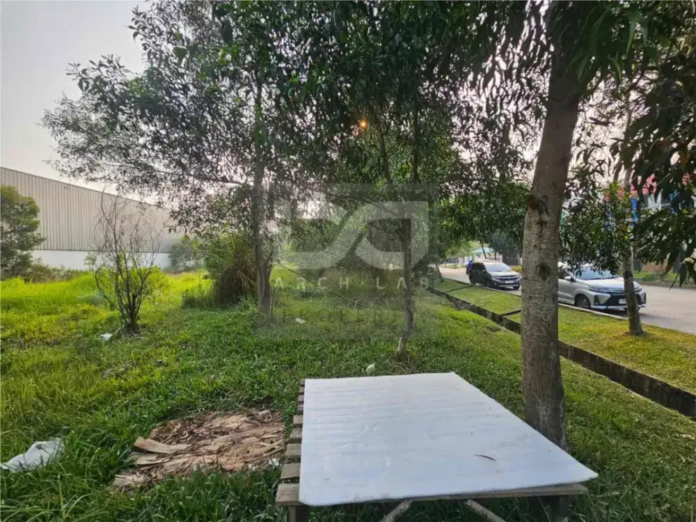 Dijual Kavling Industri Delta silicon Lippo Cikarang, Bentuk Kotak