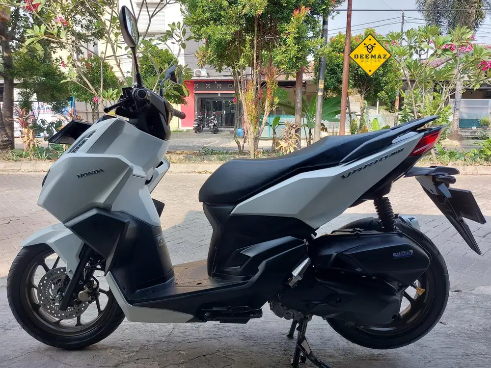 (DP 500)‼️ Vario 160 ABS Putih Mulus 2023 Cash, Kredit & Tukar Tambah