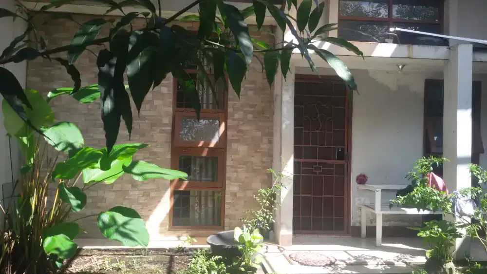 Rumah Asri & Sejuk Posisi Mantap