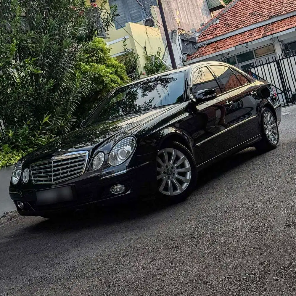 Mercedes-Benz E280 2009 Bensin
