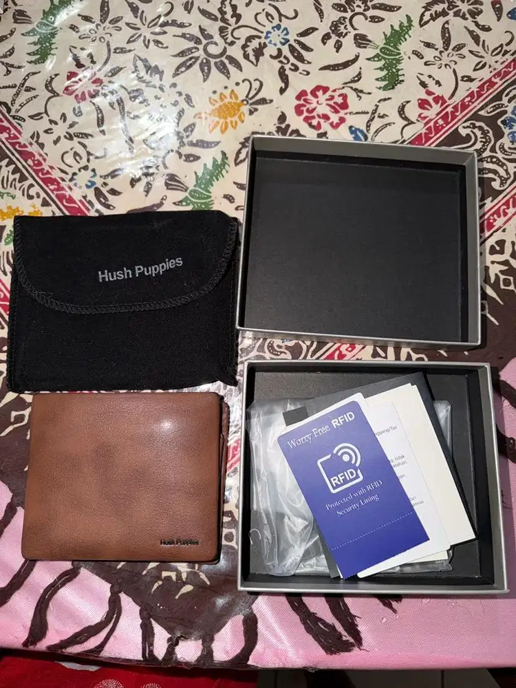 Dompet Hush Puppies Brown Leather Original