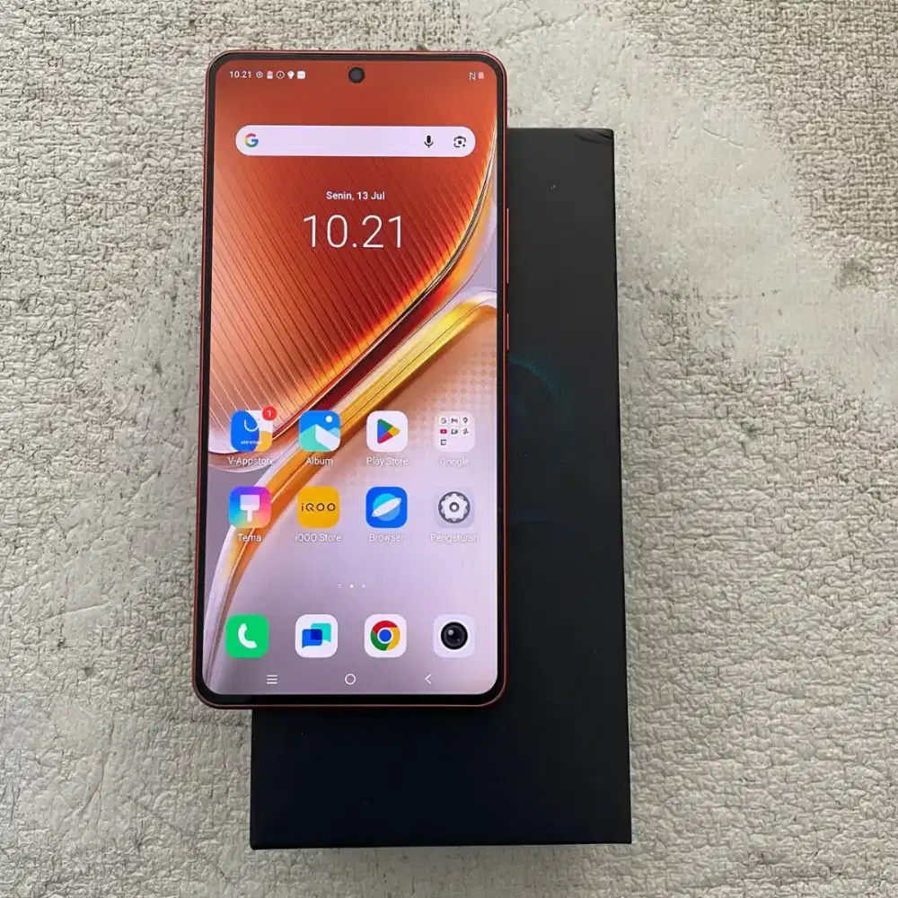 iQoo New 10 Warna Orange 12/256GB