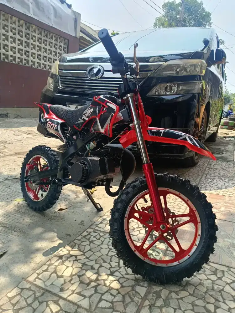 Motor Mini Trail Bensin 2 Tak