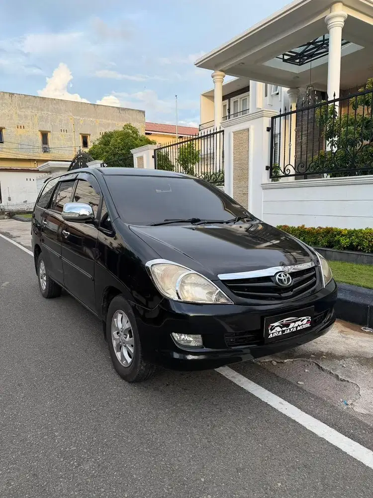 Toyota innova V tahun 2007 bensin