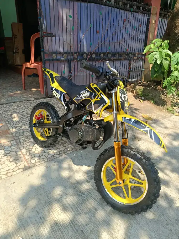 MOTOR MINI TRAIL BENSIN 2 TAK