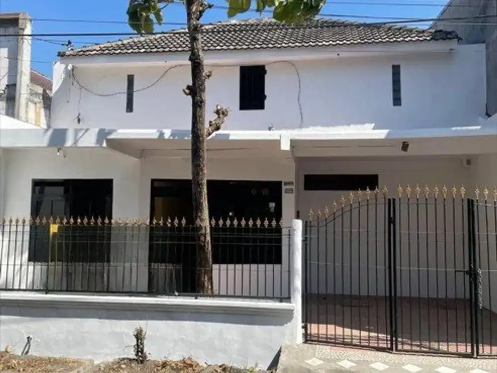 Rumah Di Babatan Mukti Surabaya Bagus Kondisi Terawat Siap Huni