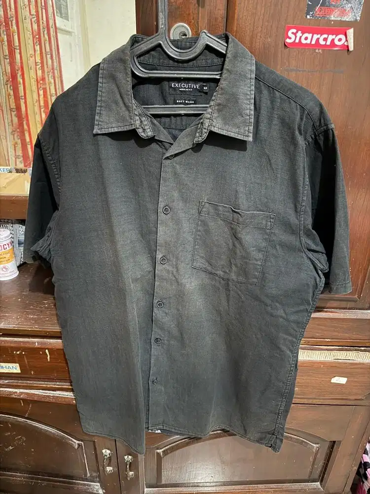 Kemeja Hitam The Executive Size 16.5 Original