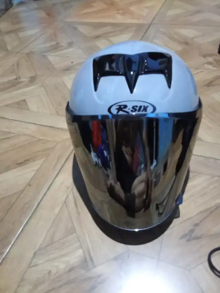 R-six ukuran M original