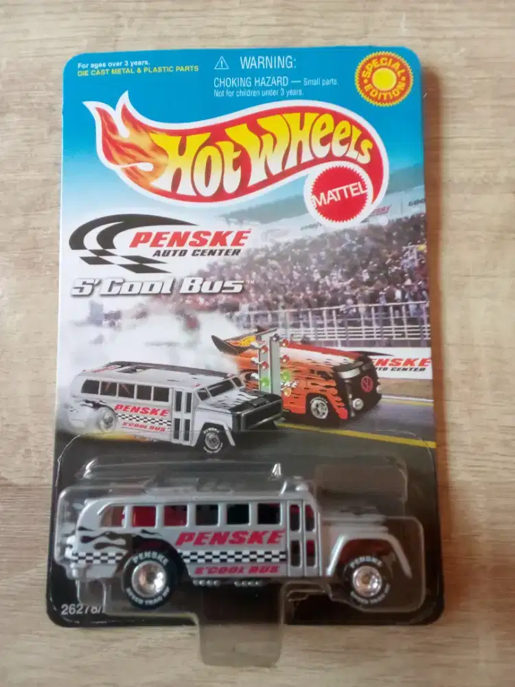 Hot Wheels Penske S'Cool Bus Silver