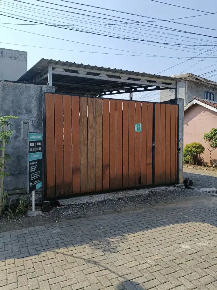 DIJUAL CEPAT - Rumah Type 36 LT 150m2 (2 Kapling) Muat 3 Mobil