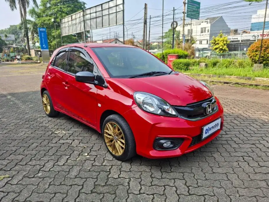 DP MURAH - Honda Brio Satya 1.2 E Bensin AT 2016 Merah