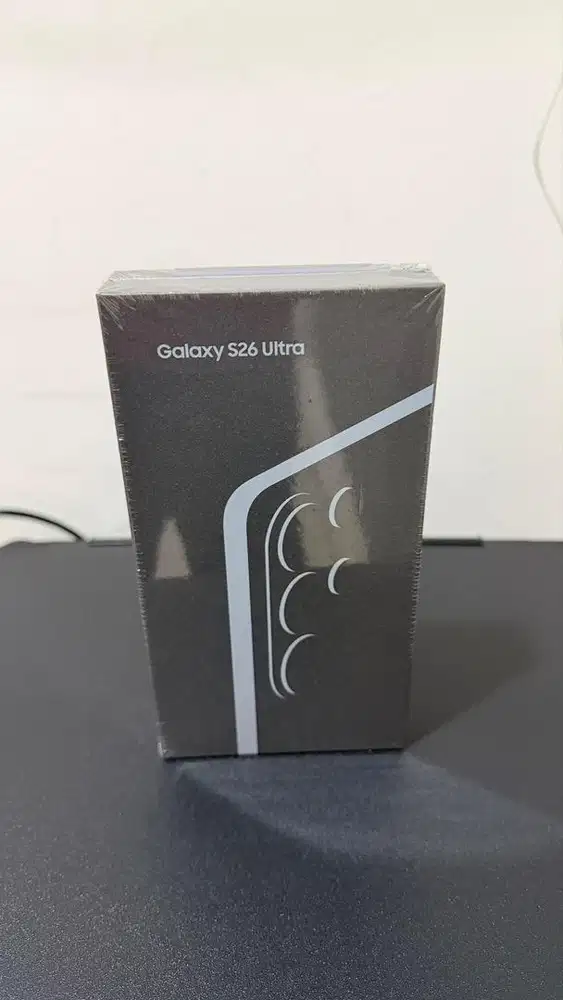 SAMSUNG S26 ULTRA 12/256 GB (BRAND NEW IN THE BOX)