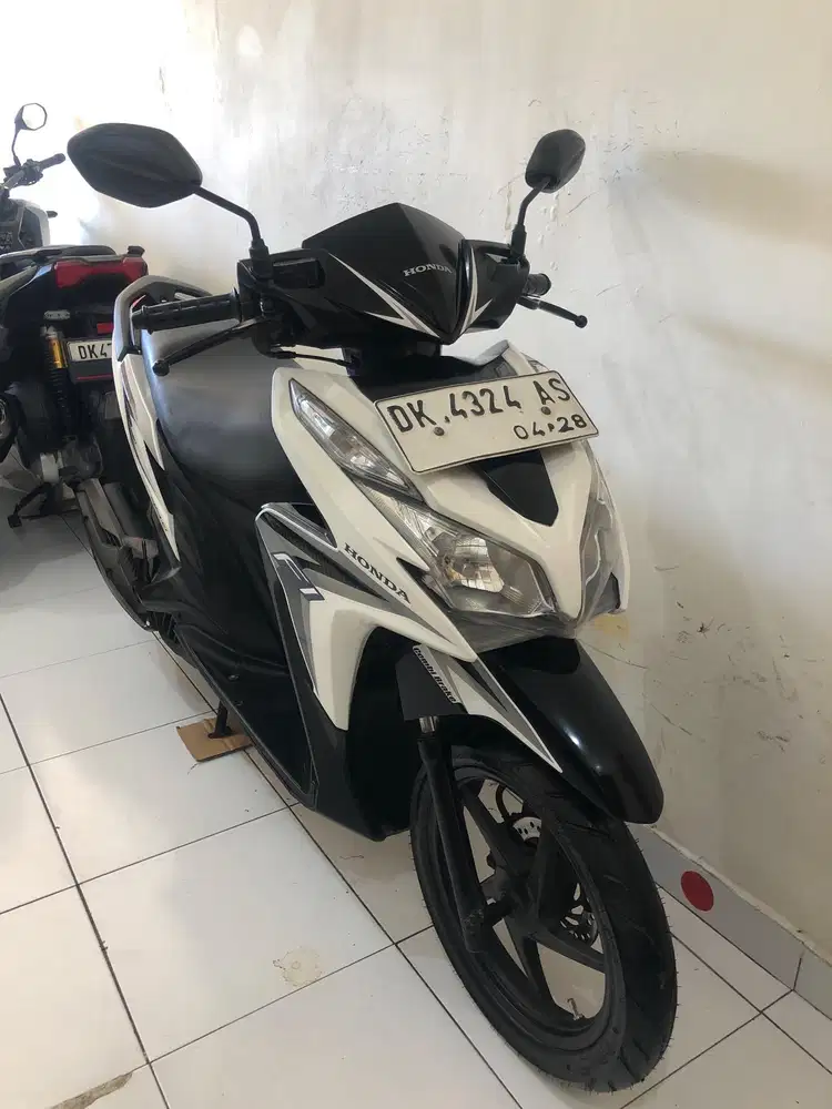Honda Vario Techno 125 Th.2013 Putih!!