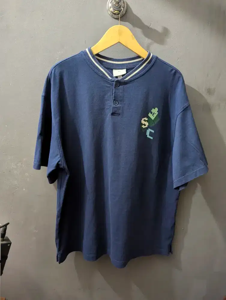 Kaos H&M original size XL tebal preloved