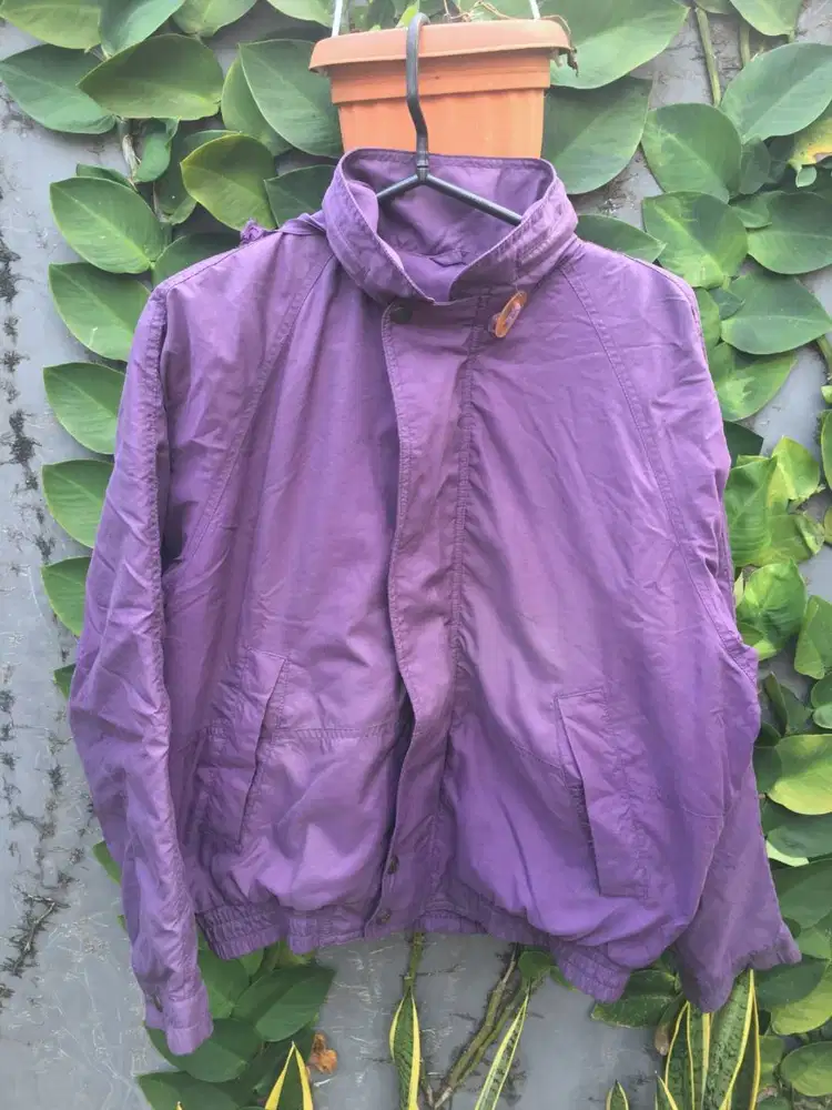 Jaket Vintage Olympic Club Windbreaker Ungu Size M 8.5/10