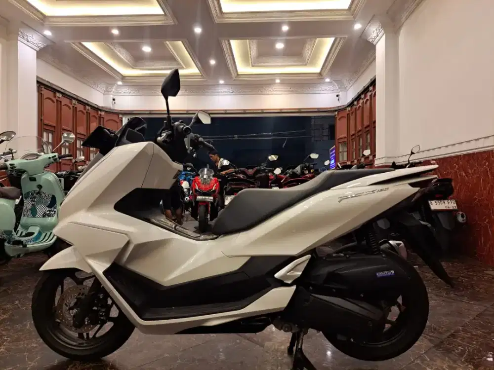HUB CE KOM DP PROMO PCX 160 CBS 2025 MOTOT MULUS KAYA BARU KM LOW