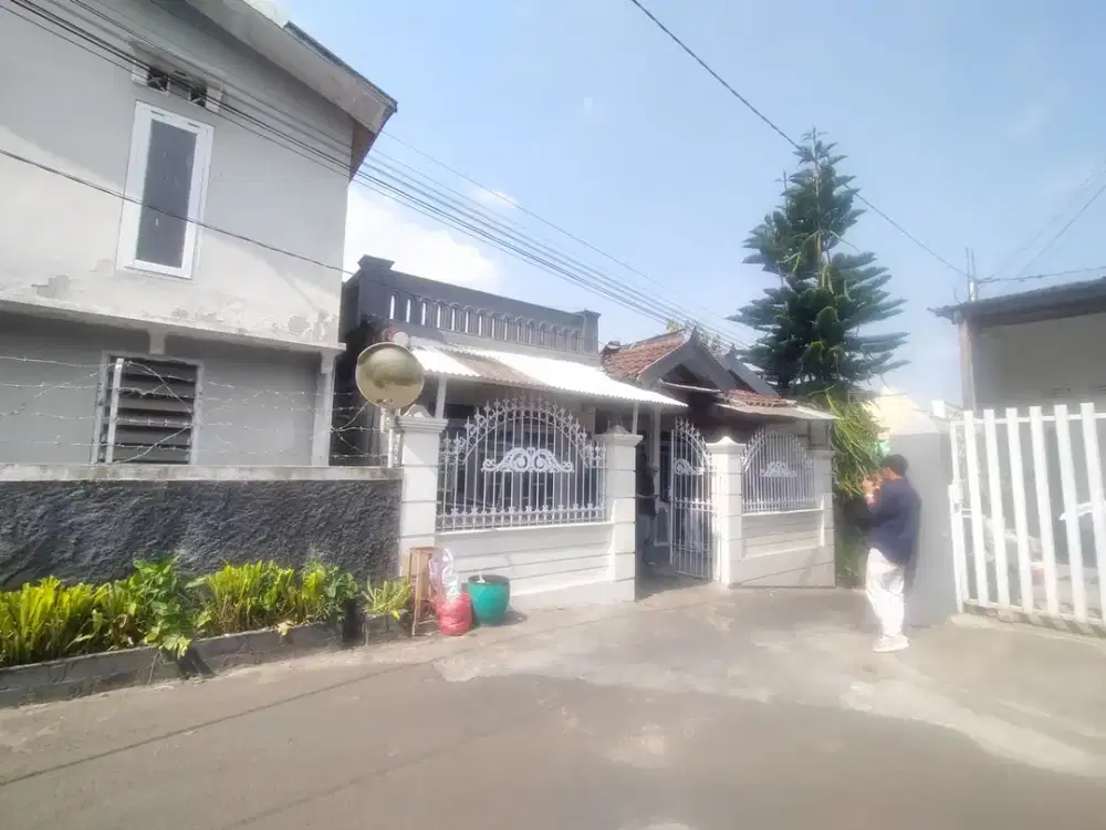 Rumah kost dijual sudah beroprasi, 5 Menit Alun-Alun Batu