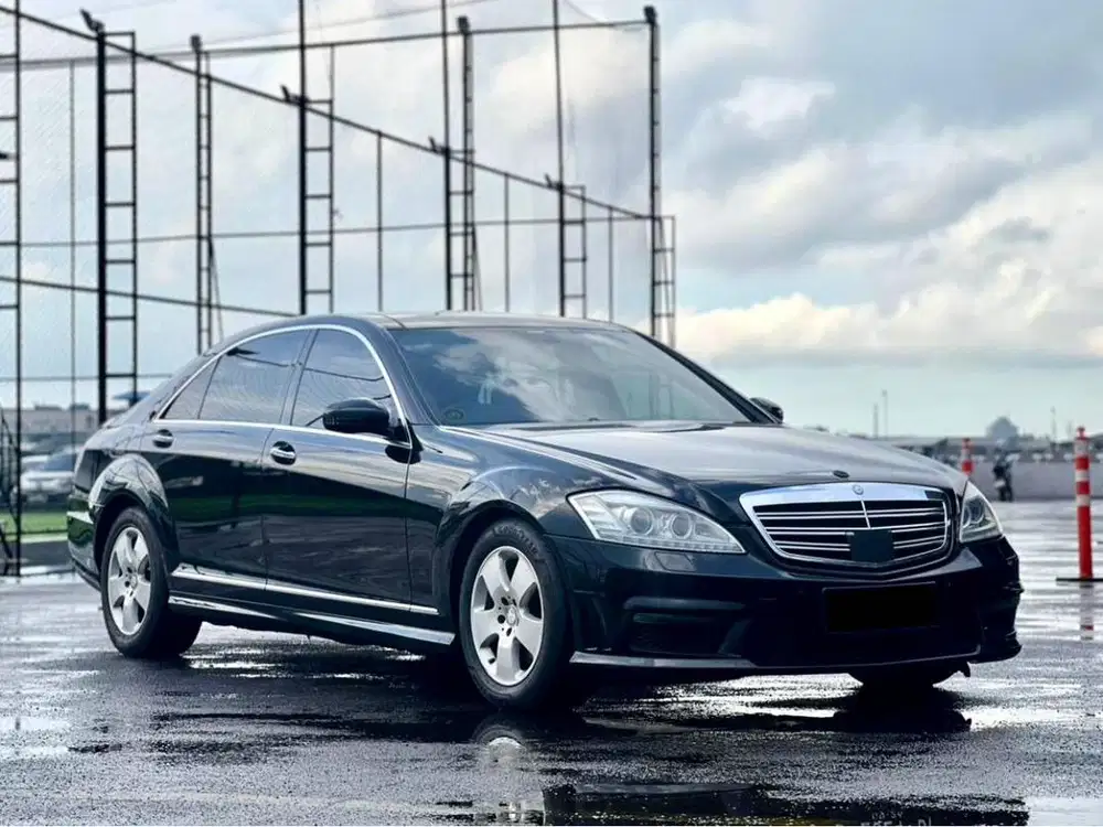 MERCEDES-BENZ S350L (W221) CBU – BLACK ON BLACK – FACELIFT UPGRADE
