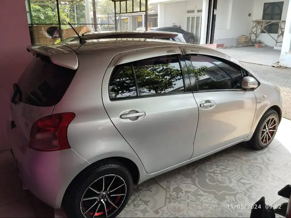 Toyota Yaris 1.5 E MT 2007 -Nama Sendiri - Pajak Panjang -Plat D