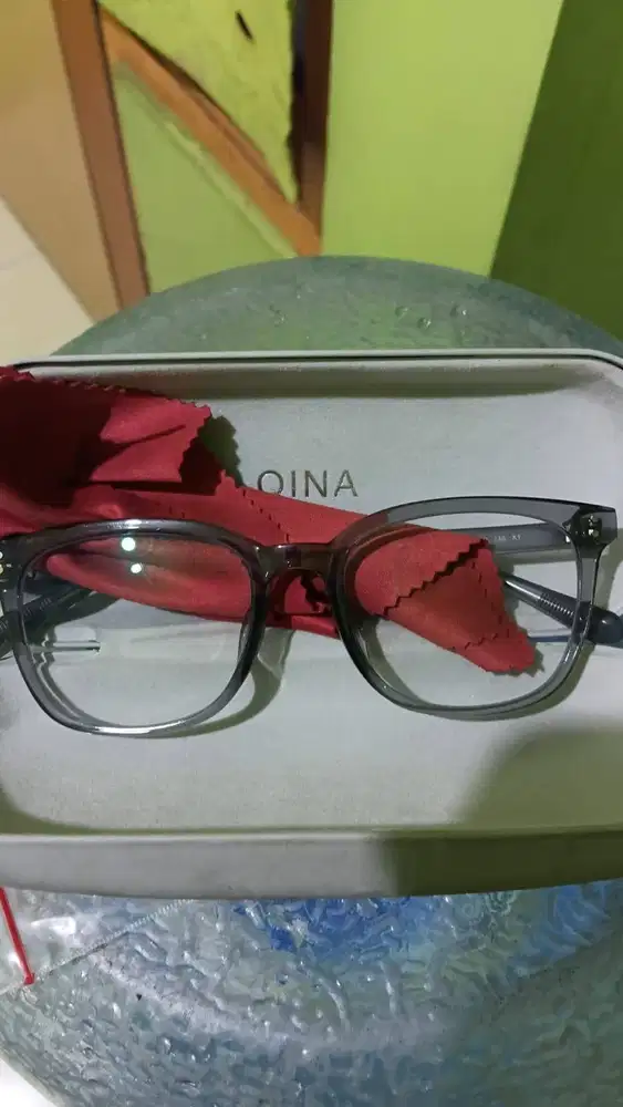 Frame Kacamata QINA