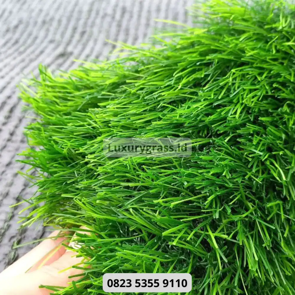 Rumput Sintetis Taman Estetik Awet dan Mudah Dipasang