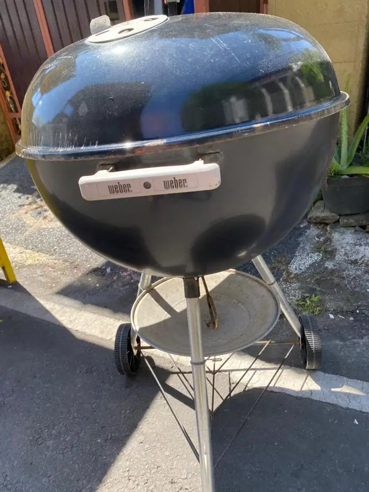 Alat Panggang Weber Charcoal Grill Original Preloved
