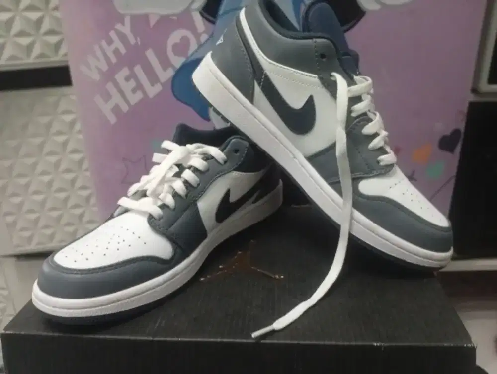 Sepatu Air Jordan 1 Low
