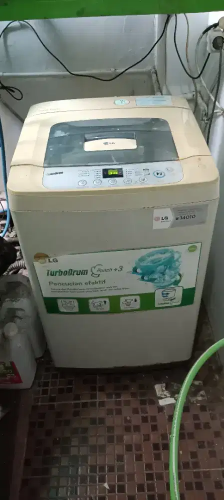 Mesin Cuci LG TurboDrum 8 Kg WF-L805TC | Normal | Siap Pakai