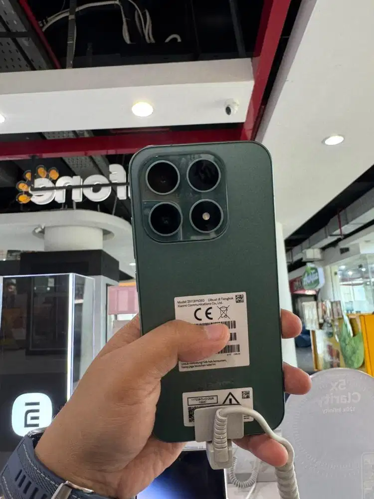 Xiaomi 17 Free Redmi Watch 6