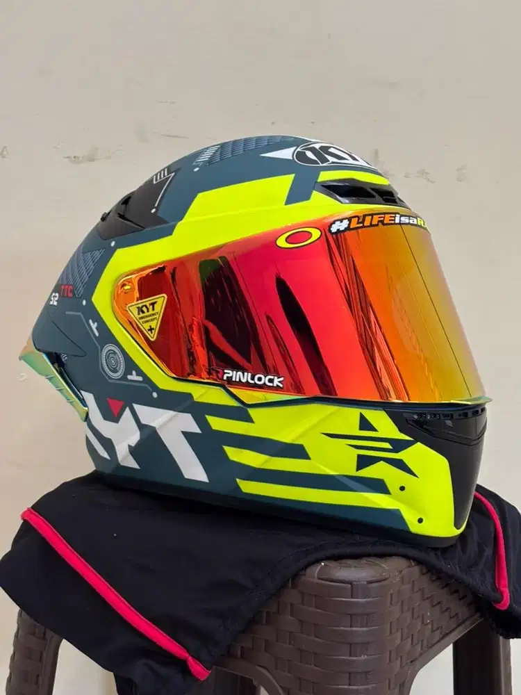 Helm KYT TTC S2 Like New