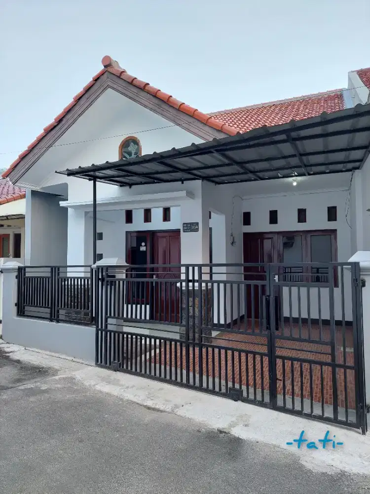 Disewakan Rumah Siap Huni,Strategis,Nyaman,Tdk Banjir Cipayung Jaktim