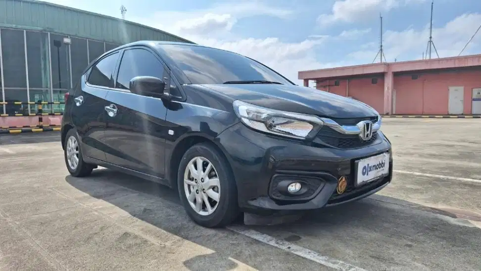 KM Rendah - Honda Brio Satya 1.2 E Bensin-AT 2022