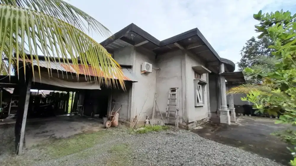 Rumah siap huni, lantai full Granit, siap bangun lantai 2