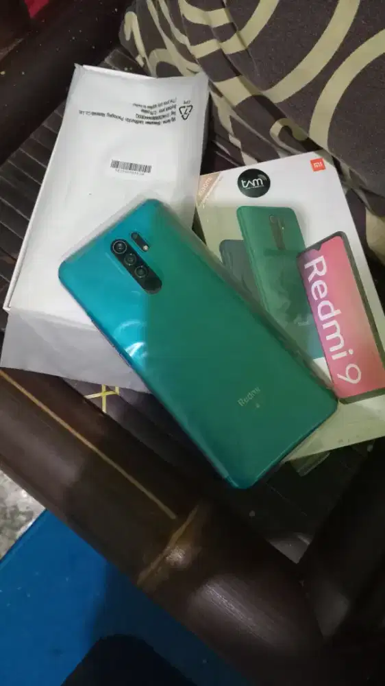 REDMI 9 RAM 3/32.MINUS MENTOK LOGO