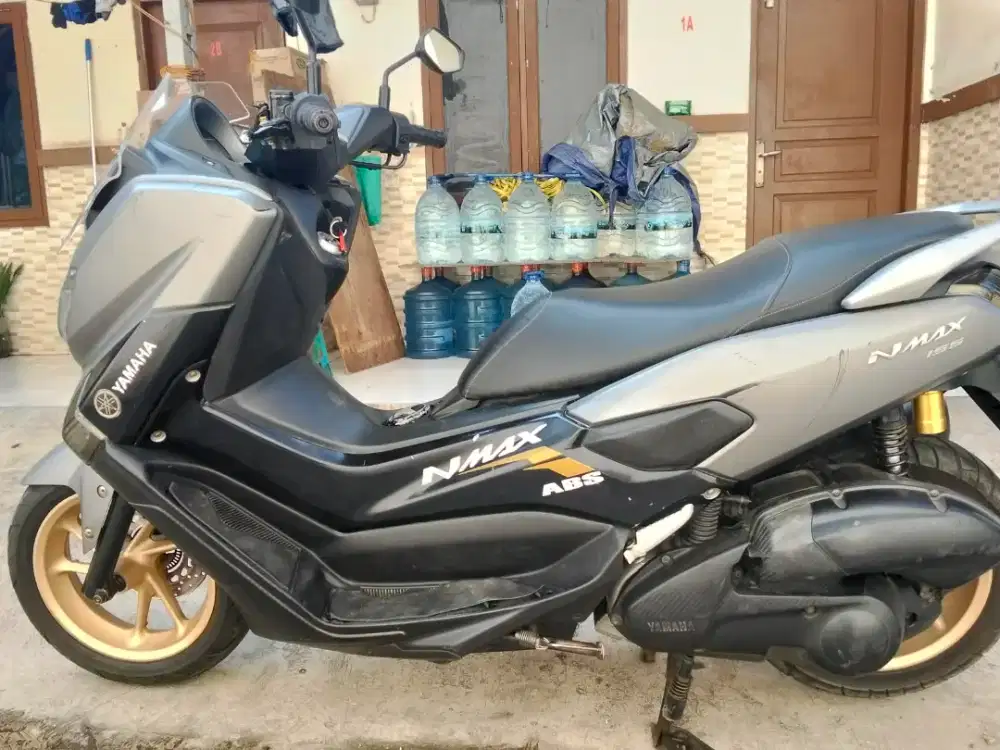 YAMAHA N MAX 155 TAHUN 2018 MESIN BAGUS