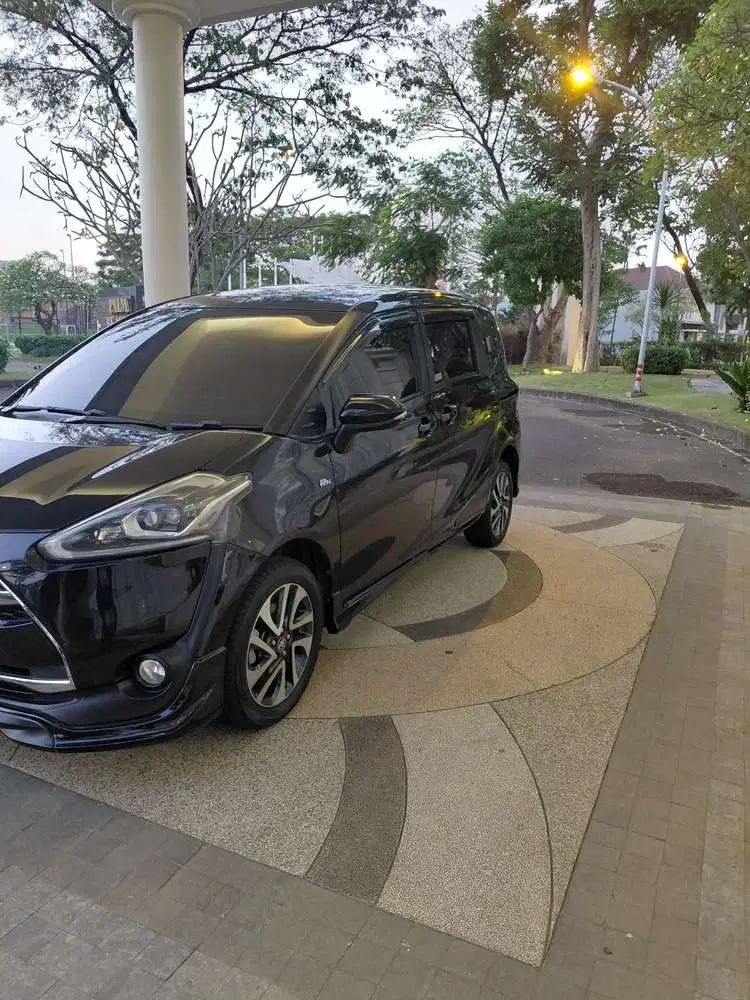 Toyota Sienta Q Matic 2016