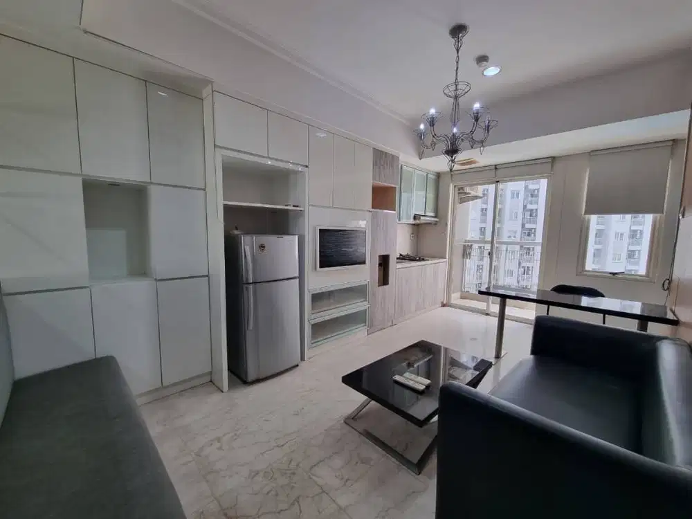 Disewakan apartemen royal low zone furnished