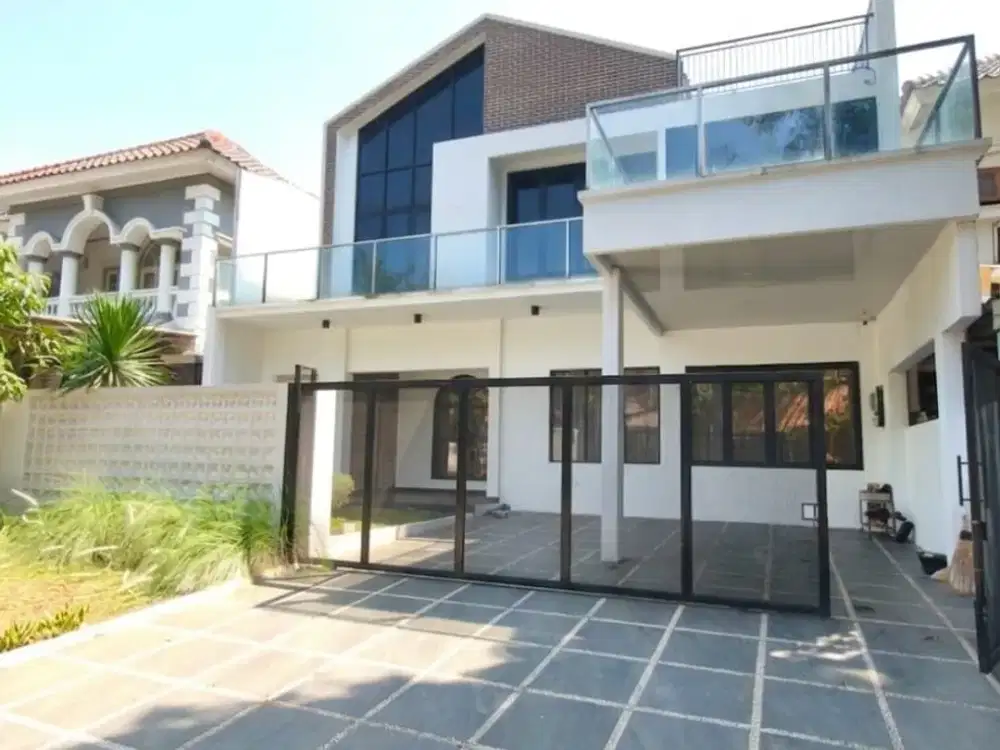 Rumah Mewah Fully Renovated Di Boulevard Legenda Wisata Cibubur