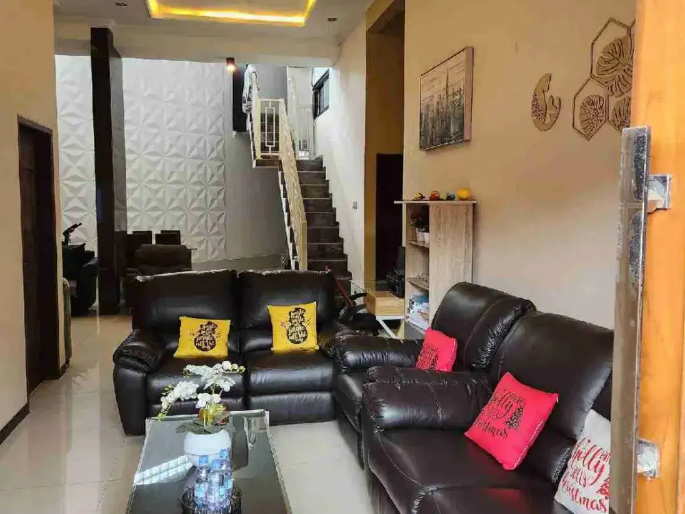 Rumah Interior Lux di Jl Melati Baru, Genuk, Ungaran Barat