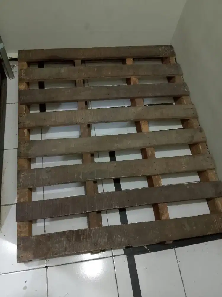 Palet kayu bagus