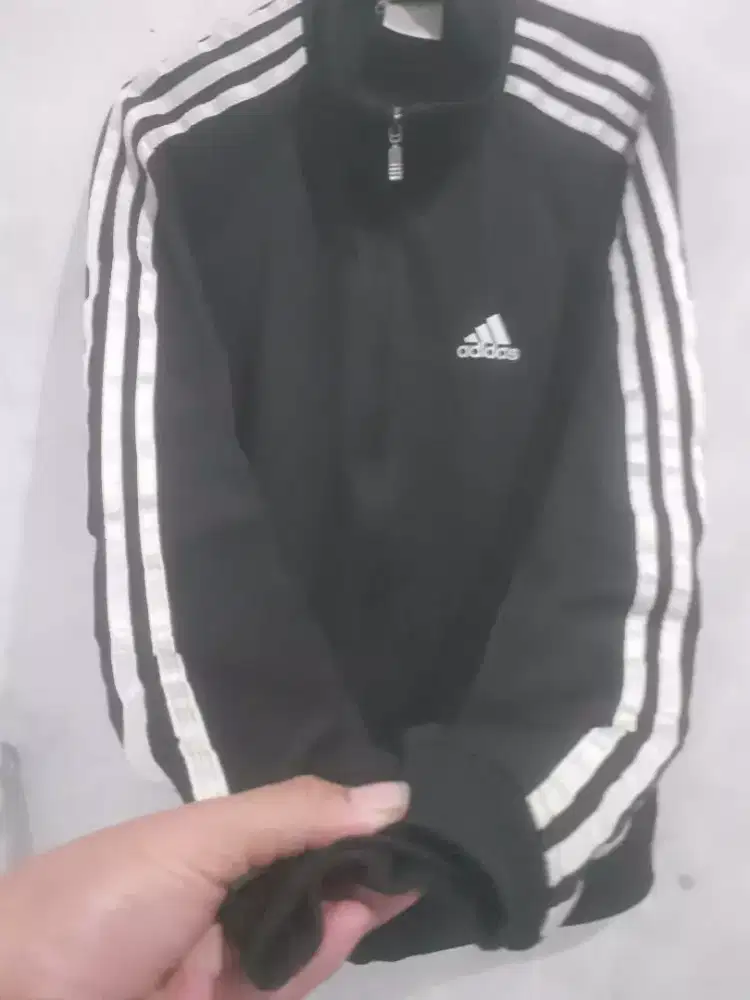 Jual aja trecktop adidas