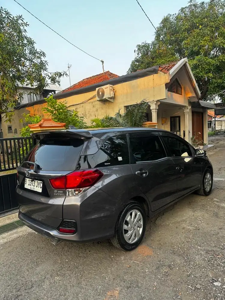 Honda Mobilio E CVT 2018