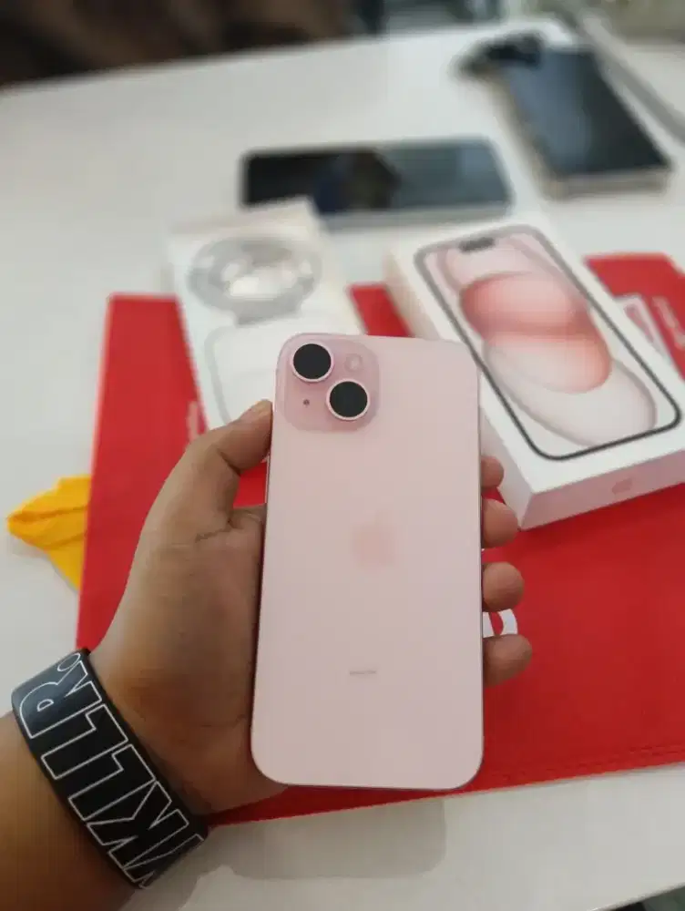 CICILAN 0% IPHONE 15 128 NEW IBOX