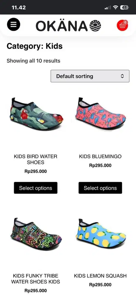 Sepatu pantai anak