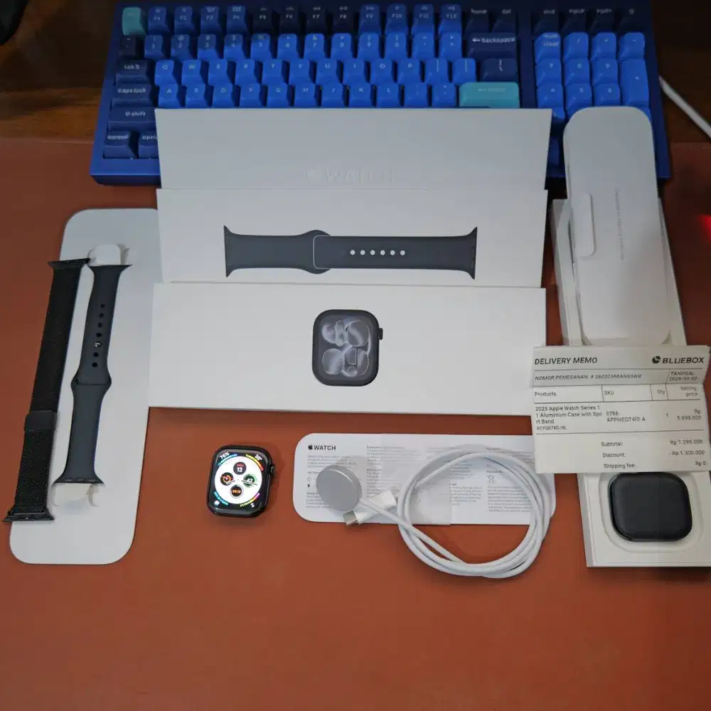 Apple Watch Series 11 42mm/SM Jet Black Resmi Digimap Indonesia