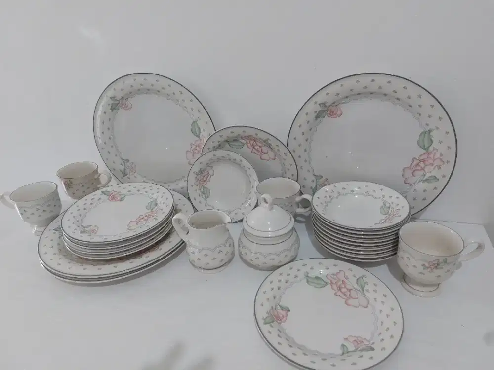 Dinner Set Sango Korea Original Motif Bunga Elegan